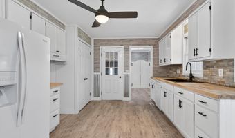 18145 Macedonia Rd, Abingdon, VA 24211