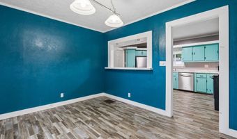 127 Broad St, Auburn, ME 04210