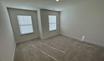 37 Bluebell St, Angier, NC 27501