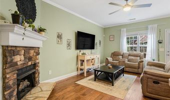127 Linton Dr, Acworth, GA 30102