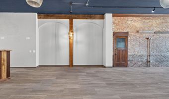 115 S Main St 115-119, Algonquin, IL 60102