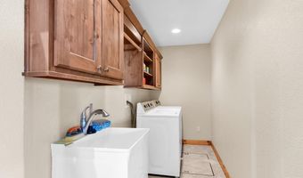 6738 Greenhorn Mountain Dr, Beulah, CO 81023