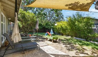 795 Twin Pines Cir, Ashland, OR 97520