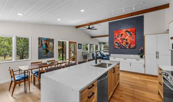 18943 Martingale Cir, Bend, OR 97703