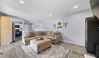 44 Ashton Dr, Ashville, OH 43103
