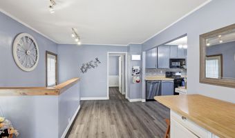 709 E GOODALL St, Appleton, WI 54915