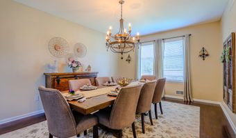24 Orsaf Ln, Bayville, NJ 08721