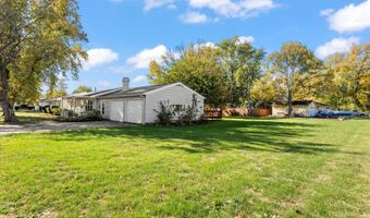 211 S Main St, Argenta, IL 62501