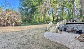 17821 POND Rd, Ashton, MD 20861