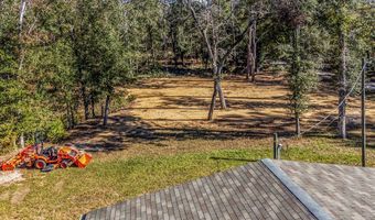 7970 SW 14th Pl, Bell, FL 32619