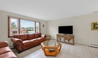 93 Burnham St, Berlin, CT 06037