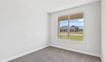 700 ASHETON Dr, Auburn, AL 36801