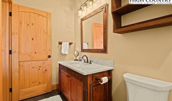 584 Grey Fox Ridge Rd, Banner Elk, NC 28604