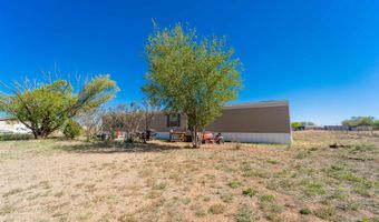 63 Saddle Rd, Clovis, NM 88101