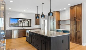 1019 Bridger Lake Dr, Bozeman, MT 59715