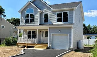 69 Offaly St, Amityville, NY 11701