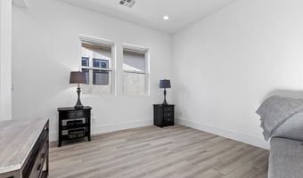 4814 Shady Ridge Dr, Las Vegas, NV 89135