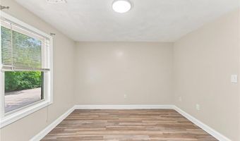 69 Kennedy Ln 4, Burrillville, RI 02830