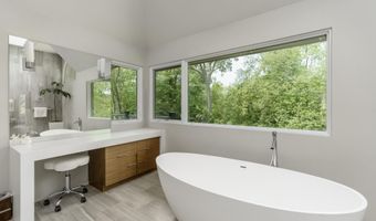 4911 Red Fox Run, Ann Arbor, MI 48105
