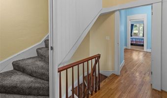 330 Alby St, Alton, IL 62002