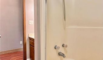 913 Abbott St 304, Albert Lea, MN 56007