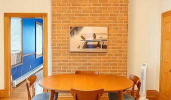 20 Berkeley Ave 4, Newport, RI 02840
