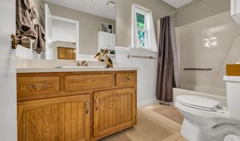 1607 Privateer Ln, Afton, OK 74331