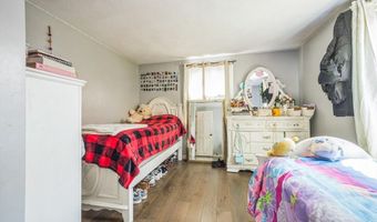 14 Greenville St, Billerica, MA 01821