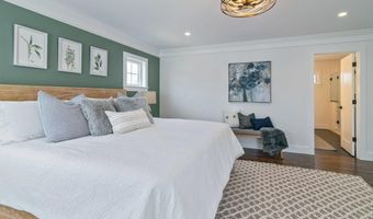 37 Primrose Ln, Cromwell, CT 06416