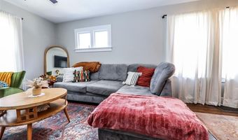 3329 Brown St, Alton, IL 62002