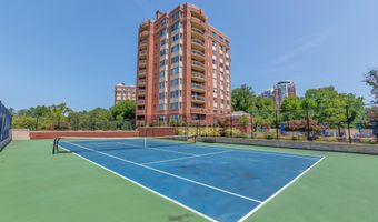 5800 NICHOLSON Ln 1-405, North Bethesda, MD 20852