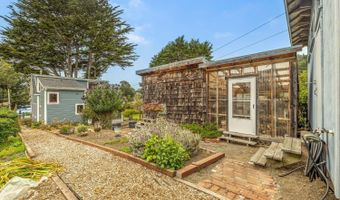 3781 N Highway 1, Albion, CA 95410