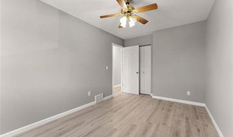 13804 Euclid Ct, Apple Valley, MN 55124