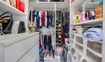 3255 NE 184th St 12112, Aventura, FL 33160