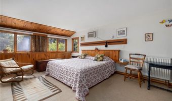 856 N Main Rd, Jamestown, RI 02835
