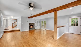 15 Indian Hill Rd, Canton, CT 06019