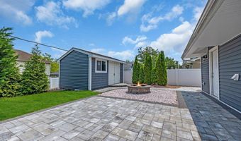 590 Lloyd Rd, Aberdeen, NJ 07747