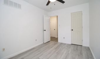 42 HERITAGE Dr, Dover, DE 19904