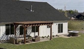 409 Rosewood Dr, Bellevue, ID 83313