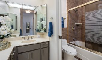 2499 Kapiolani Blvd 3804, Honolulu, HI 96826