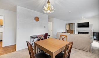 12840 SE 40th Court C5, Bellevue, WA 98006