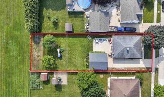1645 E ROELAND Ave, Appleton, WI 54915