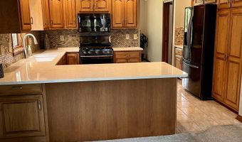 3563 Franklin Dr, Auburn, IN 46706