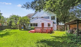 9819 PARKWOOD Dr, Bethesda, MD 20814