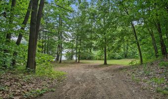 1765 Fairview Dr, Allegan, MI 49010