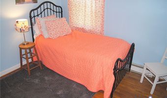 108 N Snead St, Ashland, VA 23005