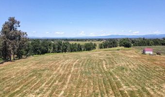 Deschutes Road, Anderson, CA 96007
