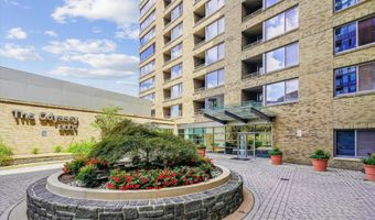 2001 15TH St N 608, Arlington, VA 22201