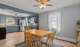 132 King Phillip Dr, North Kingstown, RI 02852
