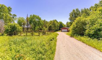 9734 Alango Rd, Angora, MN 55703